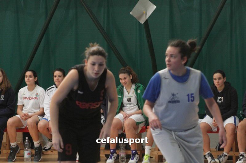 120218 basket 369_tn.jpg